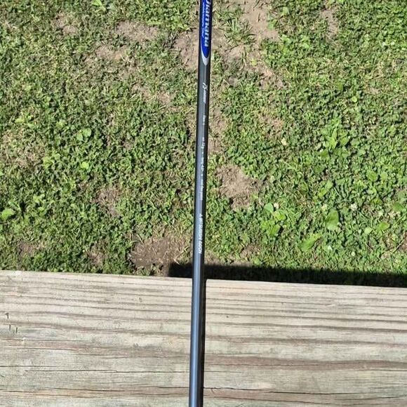 Titleist Fairway 5 Wood - 18.5° - RH - Diamana Blue Graphite - Flex-S - 42.75" - Picture 3 of 9